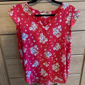 Floral short sleeve blouse